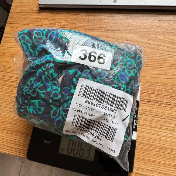 J.Crew Ruched Plunge Tankini Top WMNS M Blue Floral Print Lined Adjustable Strap - Picture 9 of 9